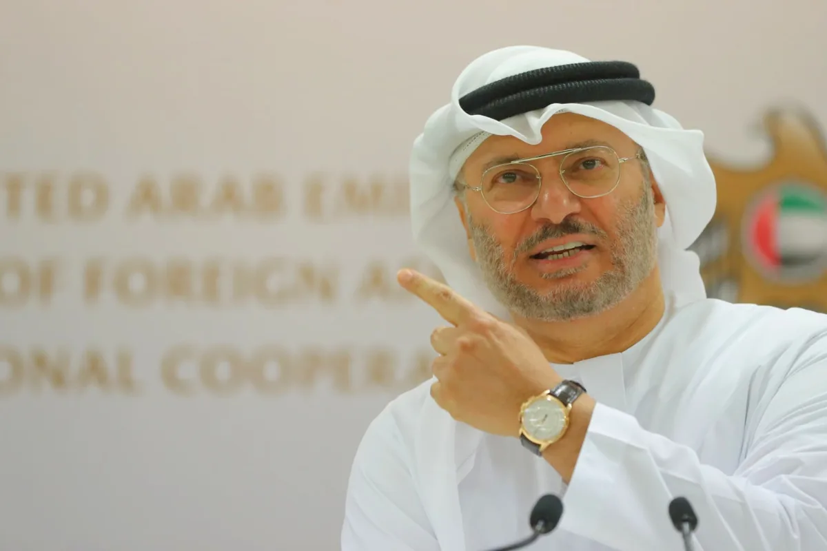 قرقاش: النظام الإيراني “غادر ولا يُؤتمن”