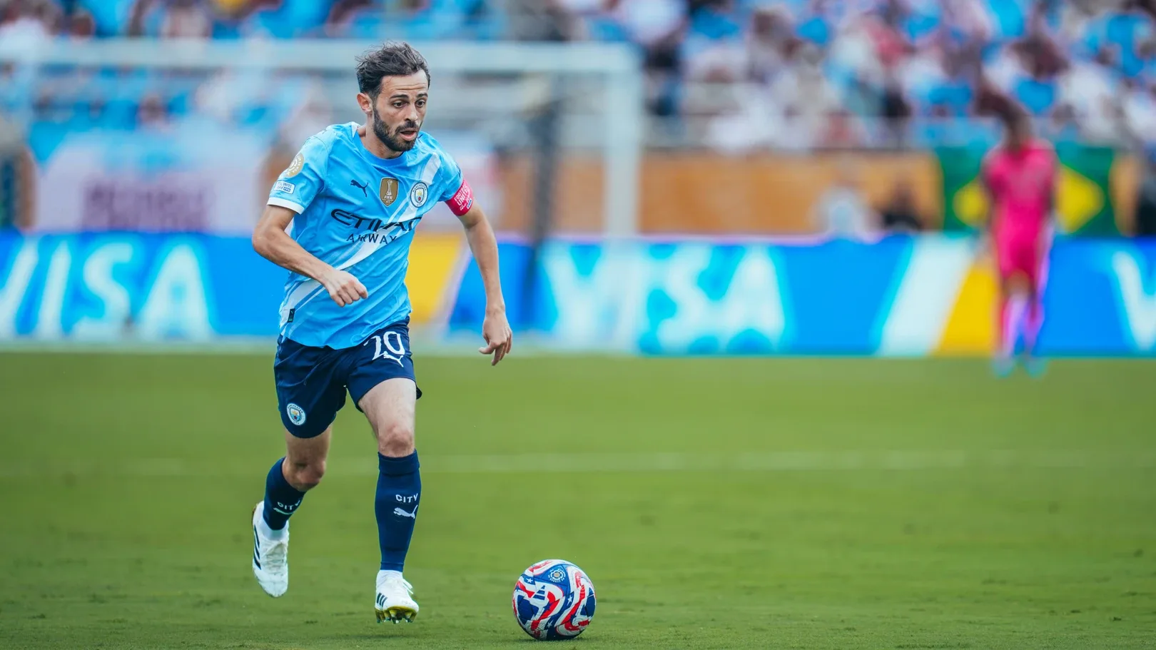 بعد أنباء عن رحيله عن السيتي.. تعرف على مسيرة برناردو سيلفا