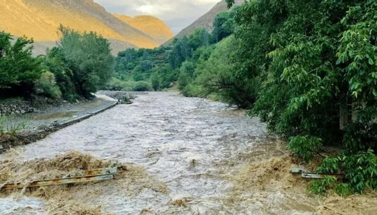 مصرع 61 شخصاً جراء فيضانات مدمرة في أفغانستان