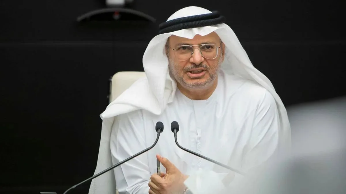 قرقاش: العلاقة الإيجابية بين أمريكا والصين مصلحة عالمية سياسية واقتصادية