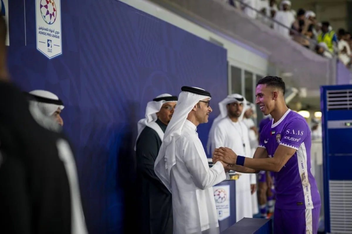 العين بطلاً لدوري أدنوك للمحترفين بحضور هزاع بن زايد