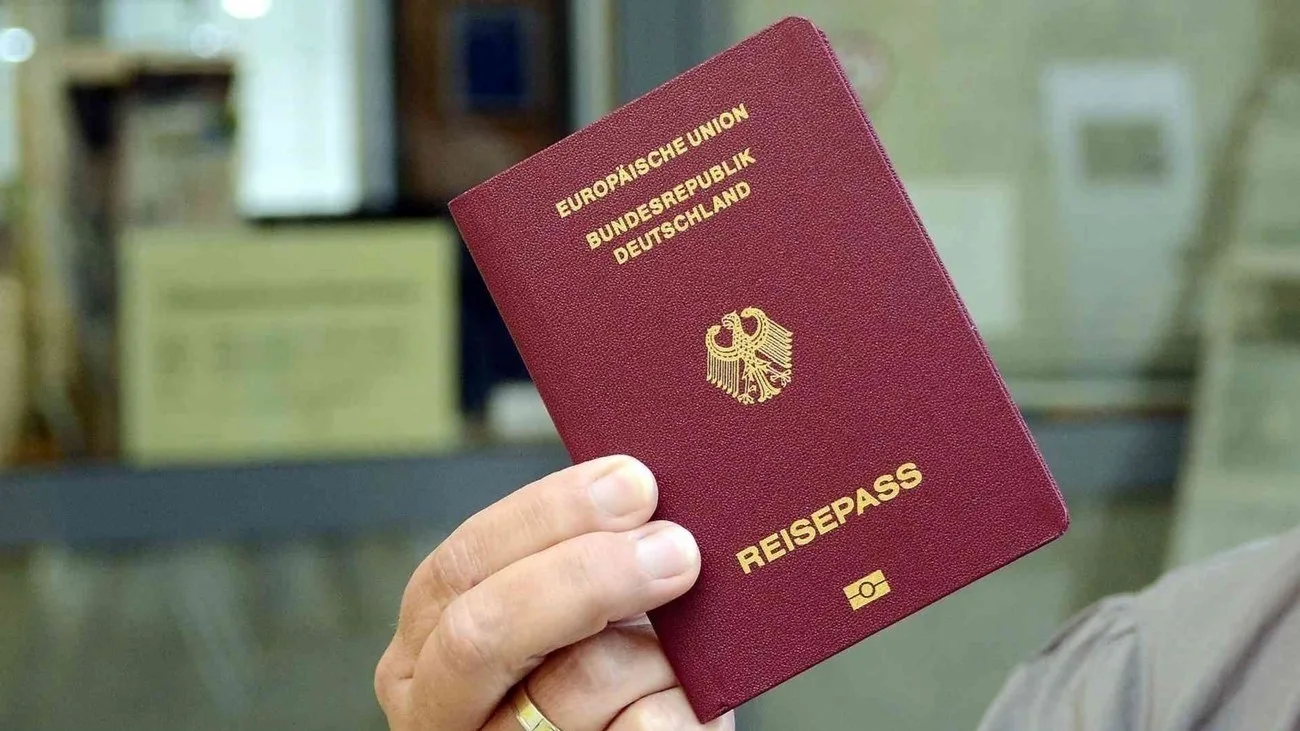 السوريون يتصدرون القائمة.. ألمانيا تمنح الجنسية لأعداد قياسية في 2025