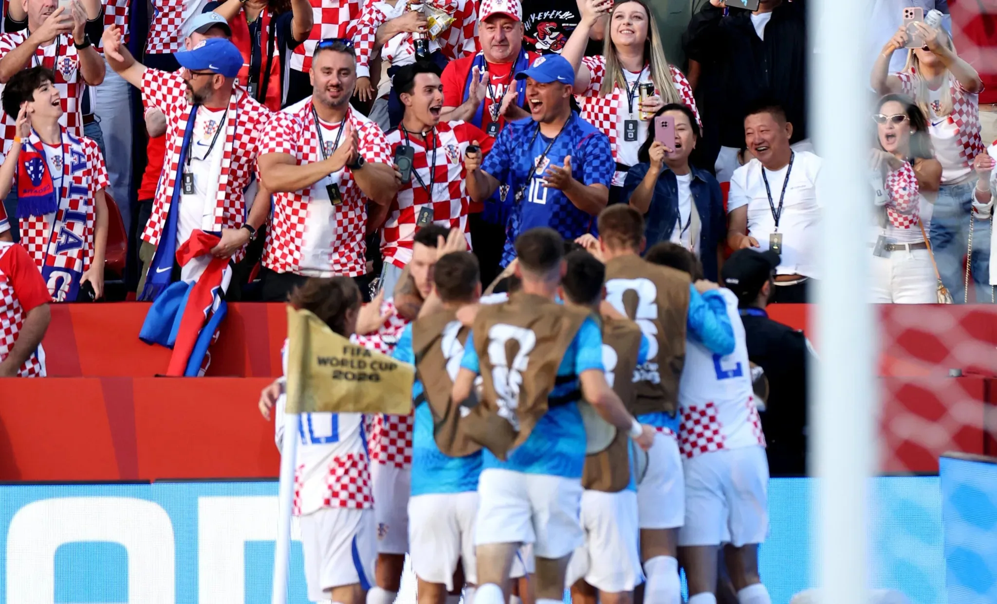 كرواتيا تتأهل ثانيةً في المجموعة 12 بفوز على غانا 2-1