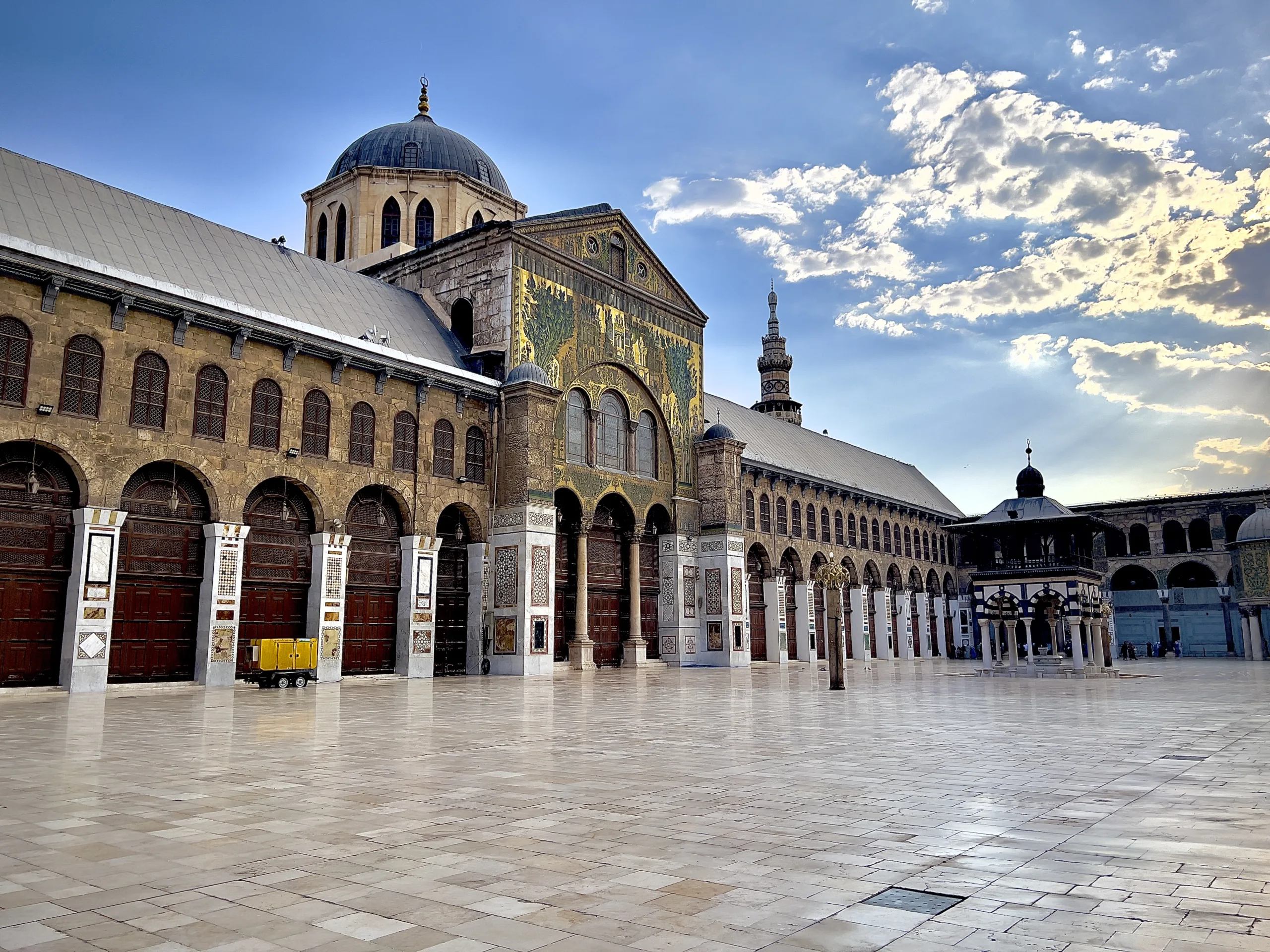 سوريا.. حريق في الجامع الأموي بدمشق
