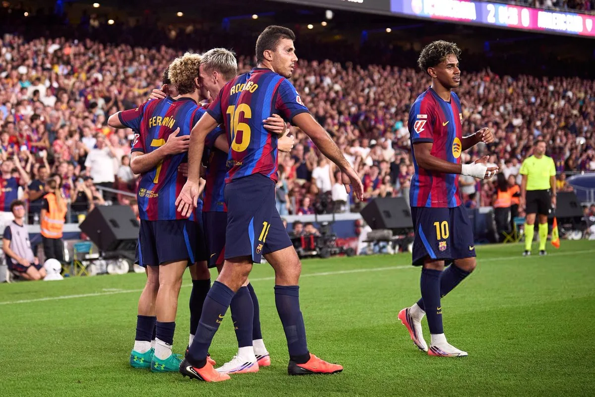 برشلونة يبدأ موسمه في الكامب نو بفوز 2-0 على بيلباو