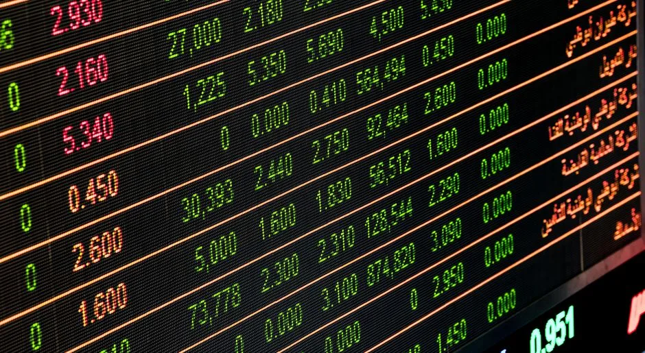 «دي آي بي القابضة» تفتح الاكتتاب بتقييم يصل إلى 10 مليارات درهم